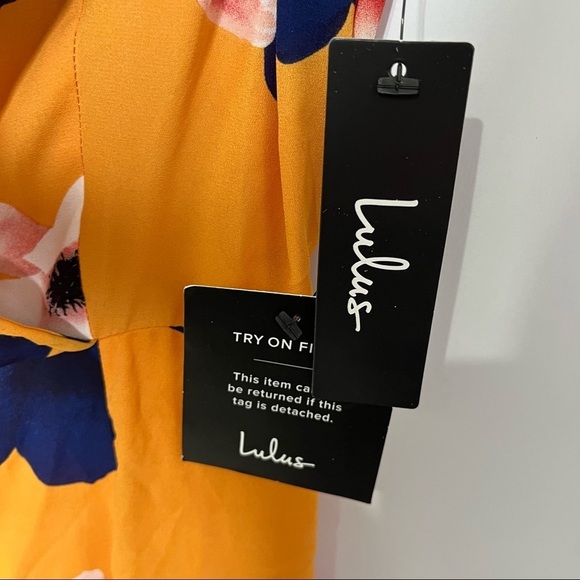 NWT Lulus Size Small Heart Abloom Orange Floral Wide-Leg Jumpsuit Cut Out Back - Picture 4 of 4